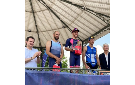 Podium au triathlon de Pau